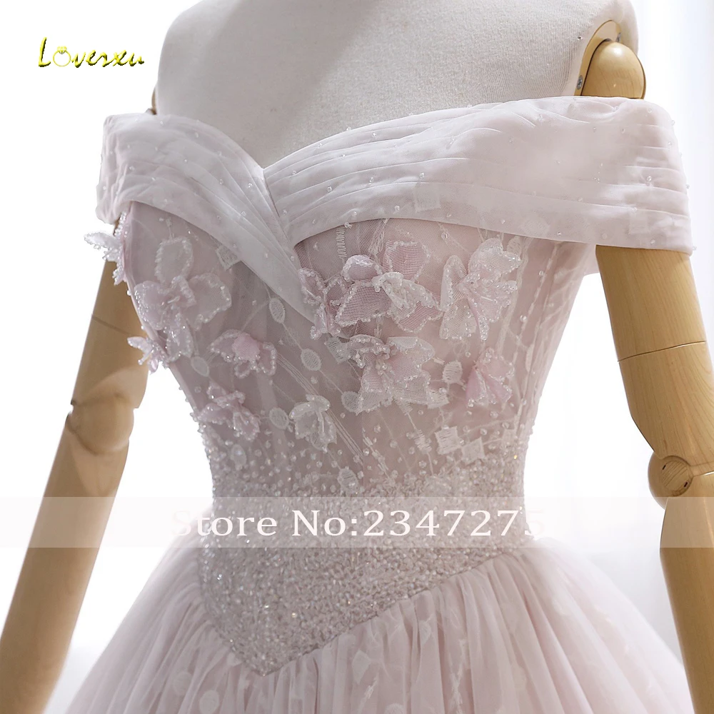 

Loverxu Vestido De Noiva Boat Neck Lace Ball Gown Wedding Dress 2019 Luxury Beaded Pearls Chapel Train Bridal Gown Plus Size