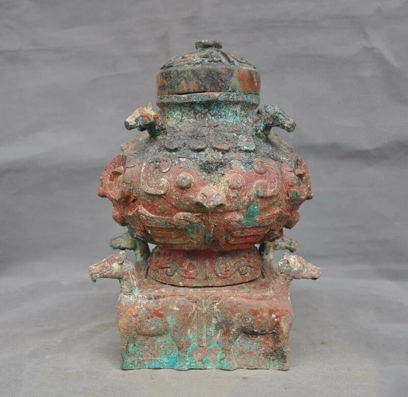 

wedding decoration Shang dynasty Bronze Ware Beast bird pattern Horse Wineware Crock tank pot jar
