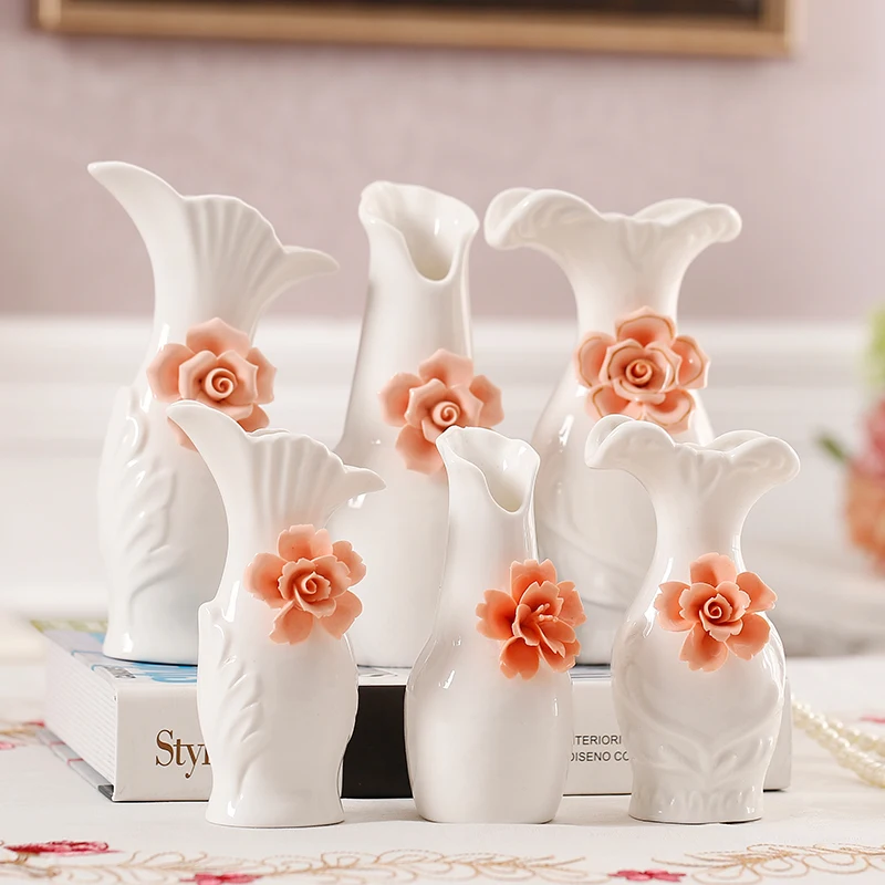 Белая керамическая ваза современная и простая креативная для гостиной
