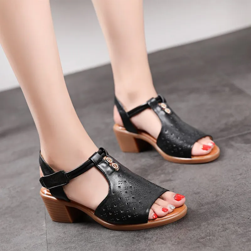 

2019 Newest Summer Women Shoes Sandals Open Toe Hollow Cowhide Leather Sandals Large Size Soft Bottom Thick Heel Casual Sandals