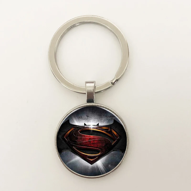 GDRGYB Hot! 2019 New Batman Superman For Men Three Color Round Glass Key buckle Collier Hero Charm Jewelry Gift | Украшения и