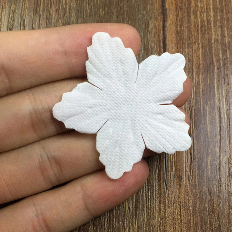 40 шт Белый DIY ручной работы 3D цветок свадебное платье ингредиенты Pyrographic Атлас Головные уборы материалы Новогоднее украшение "Снежинка