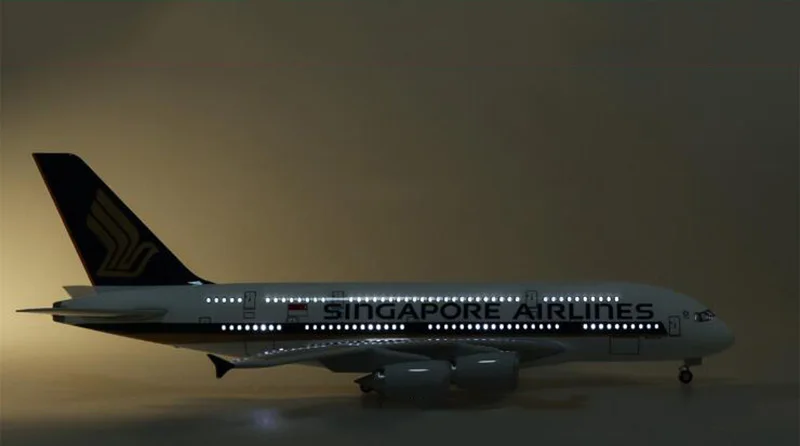 Модель самолета Airbus A380, модель 1/160, 50,5 см, модель самолета из сплава, ОСНОВАНИЕ W, шасси и светильник, игрушки для самолета, самолет с фиксированным крылом, подарки - Цвет: With light
