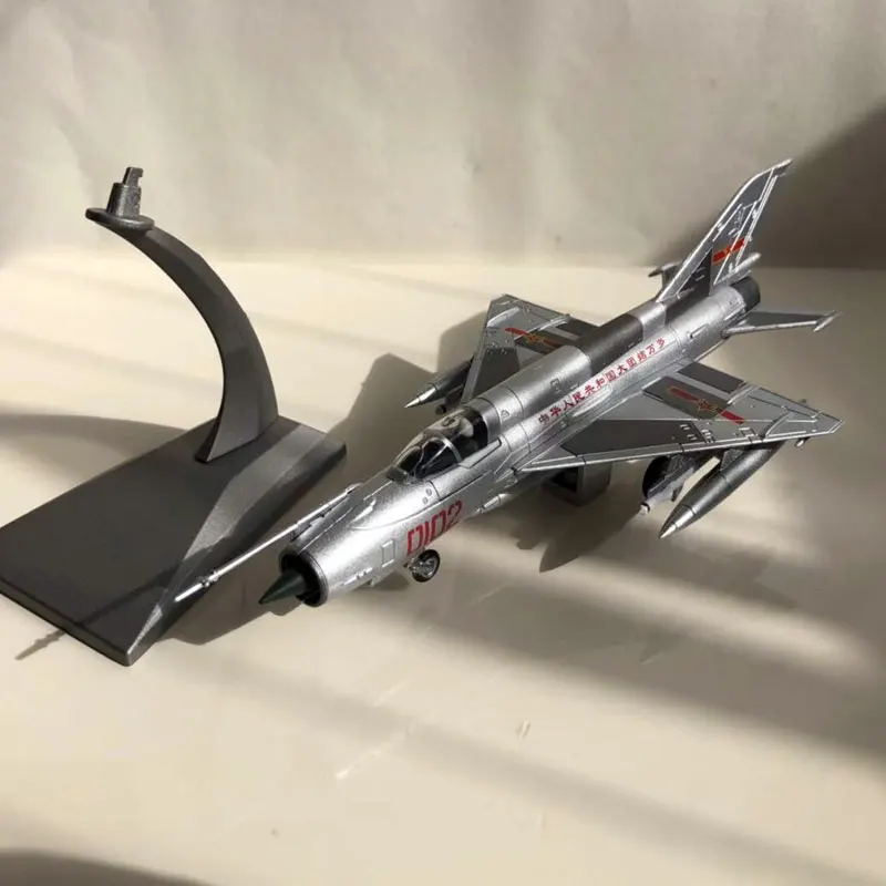 WLTK военная модель 1/72 масштаб PLAAF MiG-21 рыбий боец литой металлический самолет модель игрушки для сбора, подарок, дети