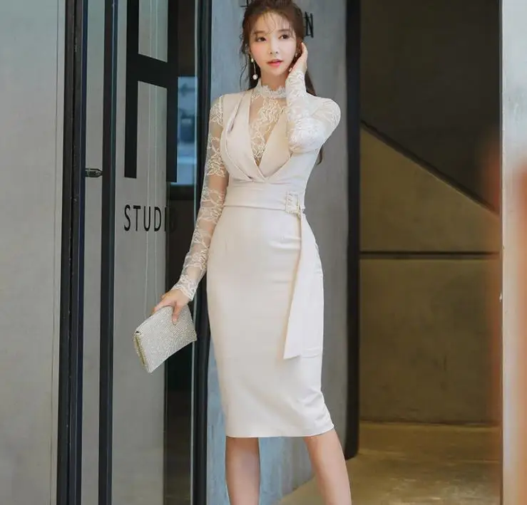 

Women's 2019 new ladies stitching lace fake two-piece slim long bag hip dress