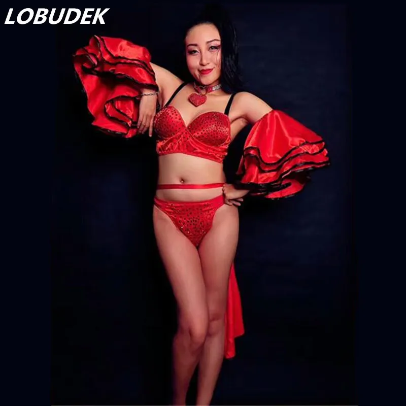 (Топ + шорты манжета) флэш камни Шелковый костюм красные желтые кристаллы 3 шт