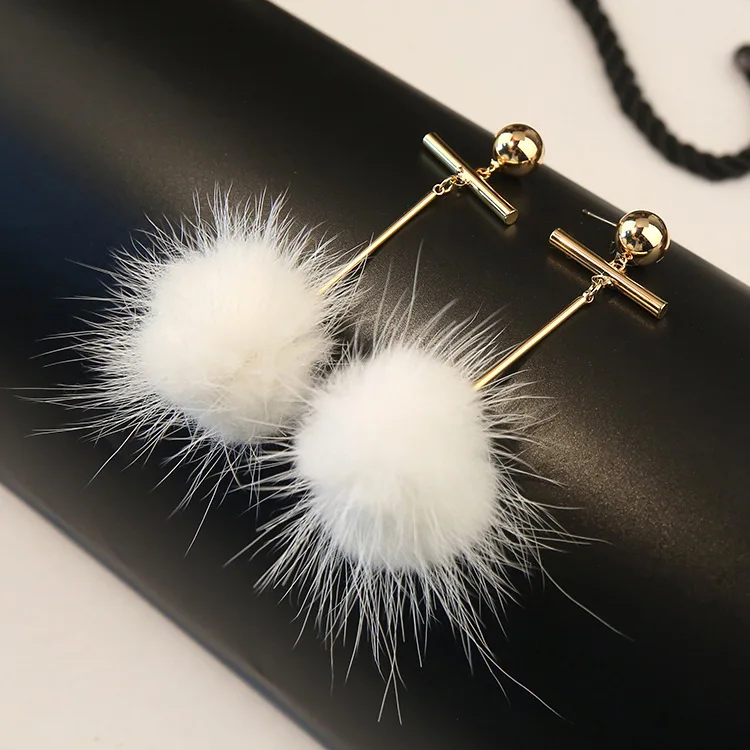 Женские серьги гвоздики с кристаллами длинные модные из меха норки имитацией