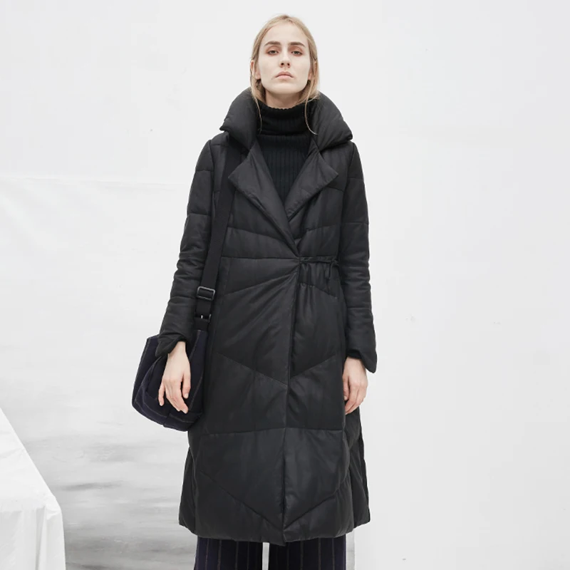 Black Outwear women overcoats warm women's parkas thicken winter hooded jackets ladies coats casual long parka female plus size - Цвет: Black