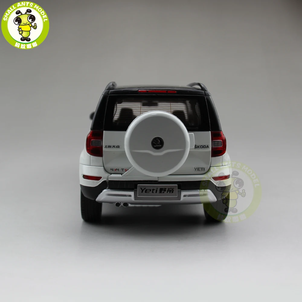 1/18 Skoda Yeti SUV литая модель металлическая модель автомобиля SUV Подарочная коллекция хобби белый