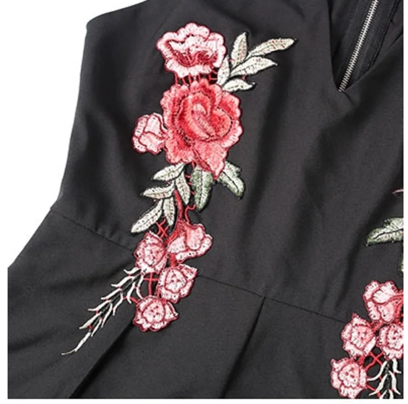 2018 Summer Floral Embroidery Beach For Women Sleeveless Bodysuit Elegant Sexy Flower Lady Rompers Short Jumpsuit Black Playsuit | Женская