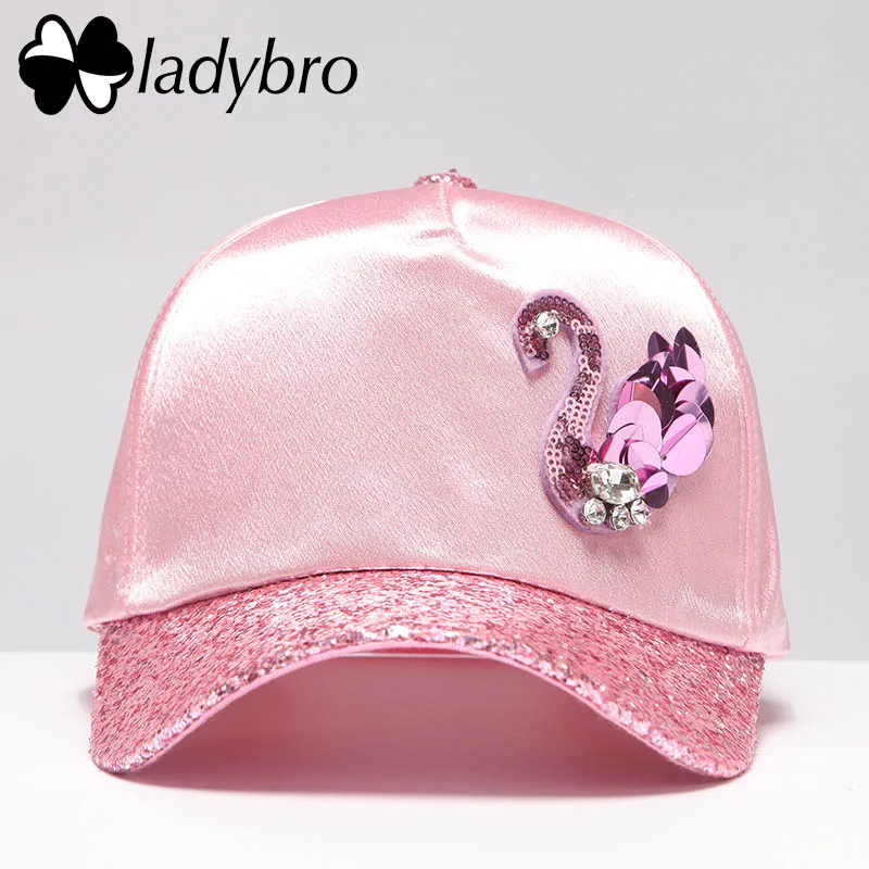 Ladybro Swan Sequin Women Baseball Cap Dad Hat Brand Street Ladies Fashion Casual Sweet Pink Hat Cap Female Snapback Cap Bone