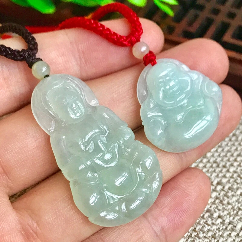 

Natural Jadeite Guanyin Jade Buddha Pendant Transshipment Protective Love's Style Jade Pendant Necklace