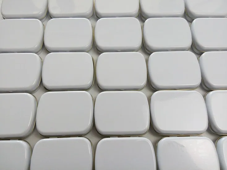 1 упаковка белая жестяная коробка металлическая для хранения мятных жвачек