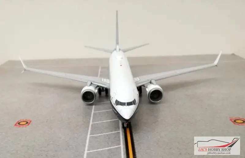 Литье 1/200 Boeing рисунок Boeing Max8 N8704q Lh2156 737 детская игрушка в подарок