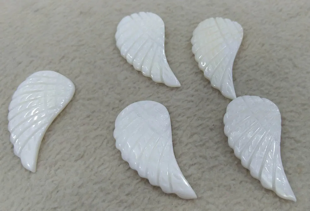

10pcs Carved Shell Wing Pendants, Mother of Pearl Wing Charms, Brass White 45mm Large