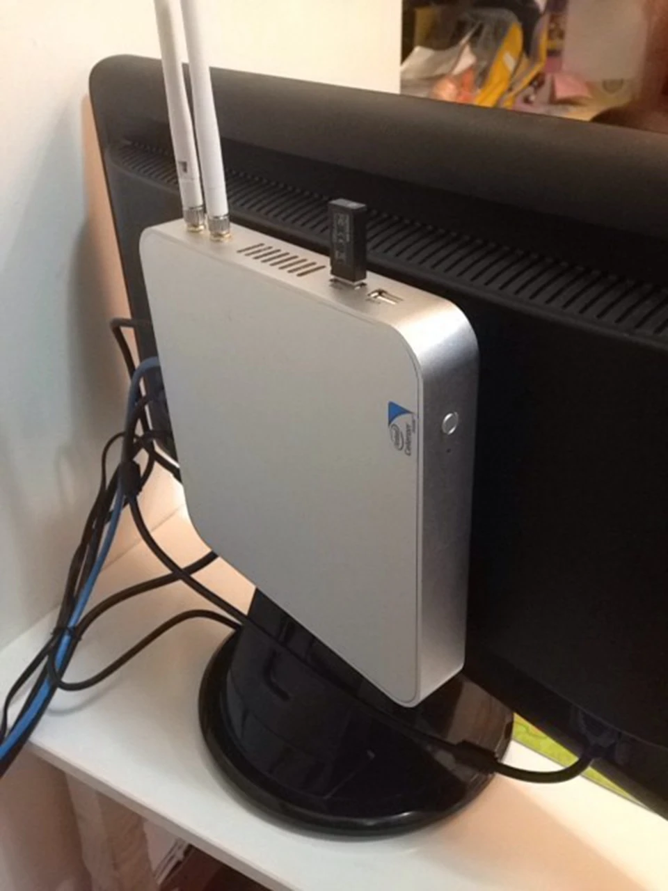 Дешевый Мини компьютер samll PC с Intel Celeron 1037U/1007u 1,5 ГГц безвентиляторный мини-неттоп домашний кинотеатр ПК микро компьютер ПК