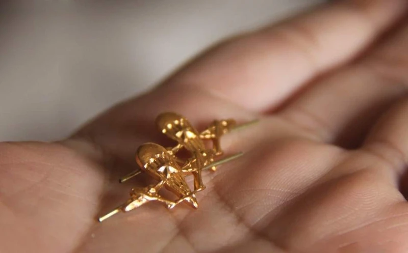 Пара оригинальных российских десантников воздушно десантные силы медаль