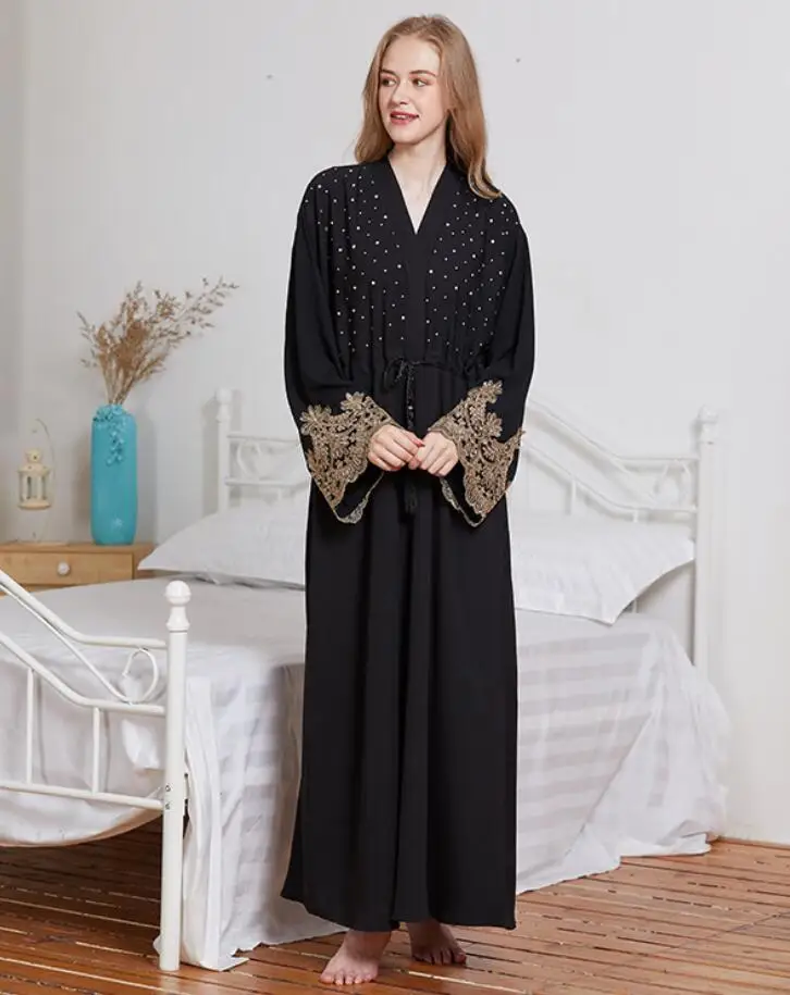 2018 Elegant Women's Embroidery bat Sleeve Muslim Dress fashion Lace Drilling Islamic Clothing Hijab Abaya a1054 | Тематическая