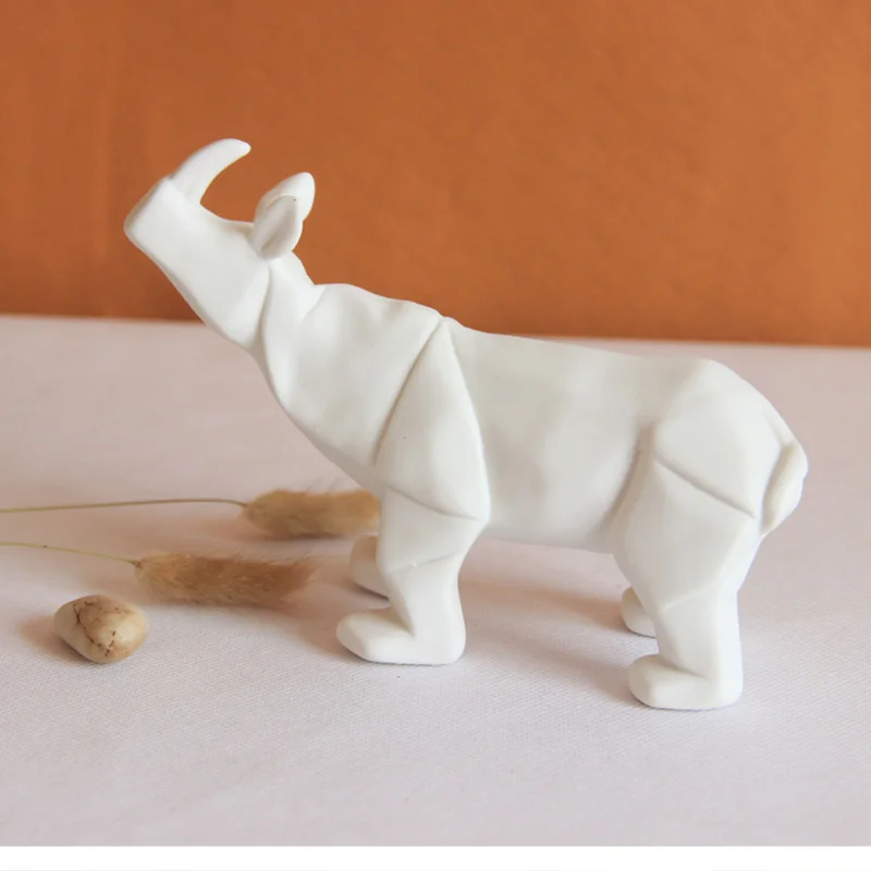 Modern ceramic geometric white rhinoceros statue abstract animal figurine Spanish bullfight sculpture home decor accessories | Дом и сад