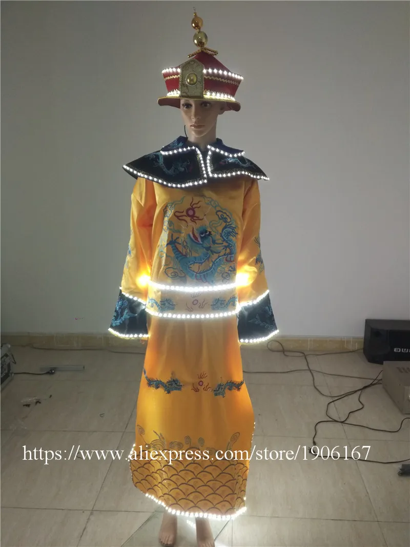 Яркая светящаяся одежда императора китайское традиционное древнее платье шоу