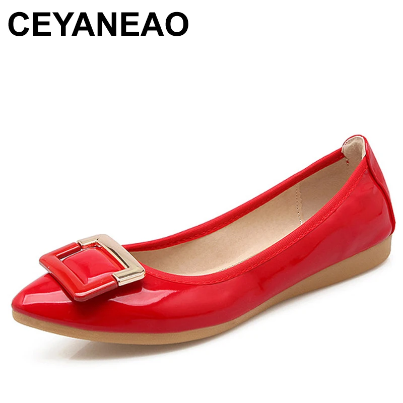 

CEYANEAOWomen Брендовые женские туфли на плоской подошве женские кроссовки с металлическим украшением с острым носком однотонные повседневные т...