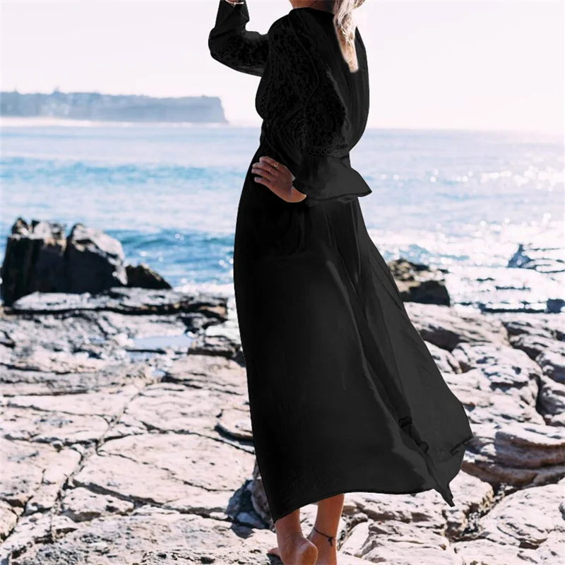 Женское длинное платье туника Boho белое хлопковое с глубоким треугольным вырезом