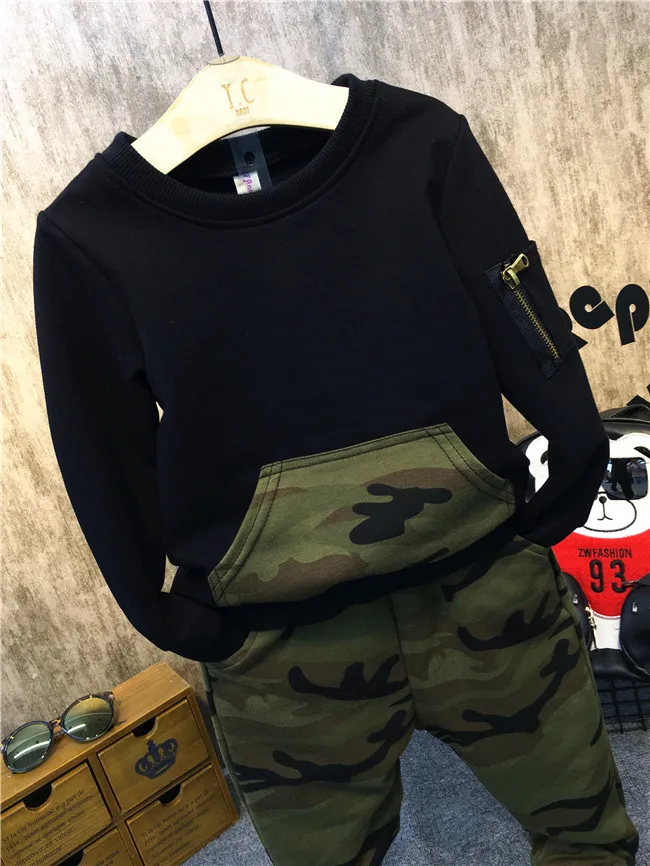 Весенний комплект одежды для мальчиков 2–6 лет детской спортивной из двух