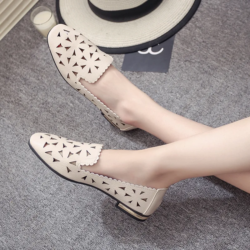 Лоферы женские с перфорацией туфли на плоской подошве без застежки круглый носок