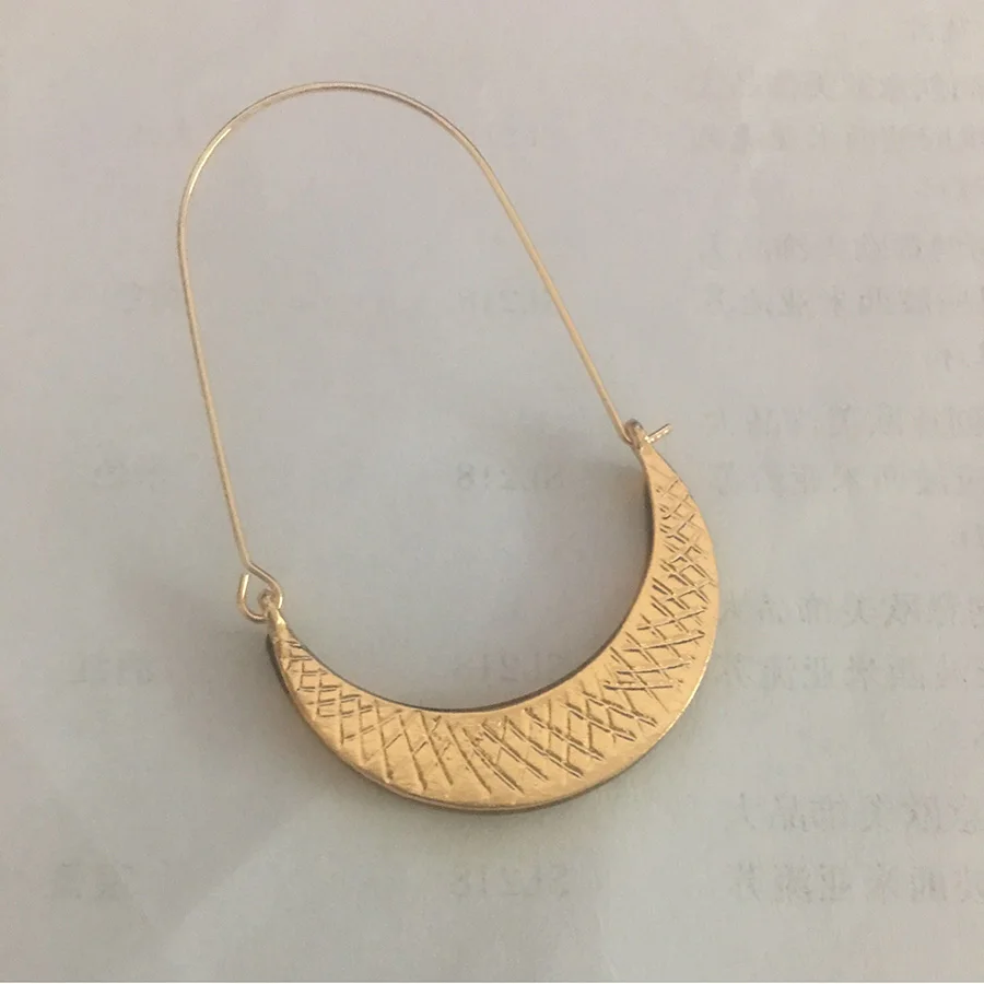 Donarsei Fashion ZA Crescent Leopard Acrylic Earrings For Women Boho Acetate C U Shape Drop Dangle Earrings Statement Jewelry