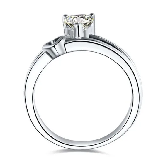 Есть взаимное сродство элегантное сердцебиение 0.5Ct бриллиантовое кольцо Твердое