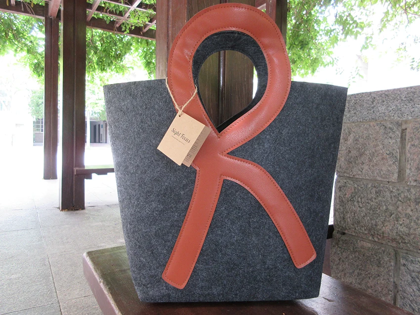 Сумка-тоут Sight Focus серая с открытым карманом вместительная мягкая складная