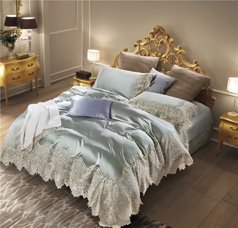 Роскошный шелковый Комплект постельного белья цвета синего золота с кружевом