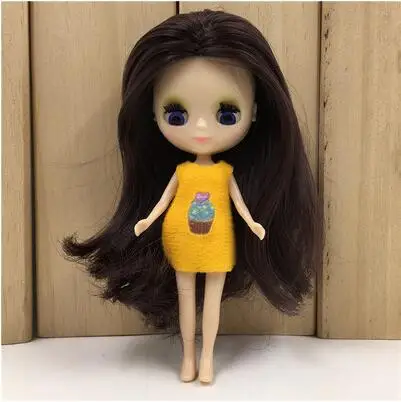 Фабрика Blyth кукла мини Blyth Обнаженная кукла 10 см 10 разных стилей разный цвет случайный для одной одежды - Цвет: like the picture