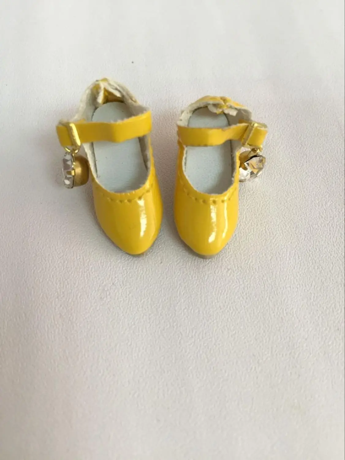 Куклы обувь 2,8 см кожаная обувь для blyth Azone куклы OB кукла licca и т. Д - Цвет: yellow