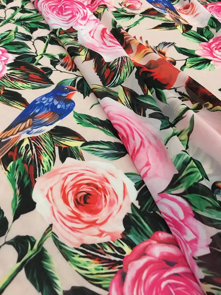 Шелковая шифоновая ткань с цветочным принтом и птицами тонкая мягкая для платья