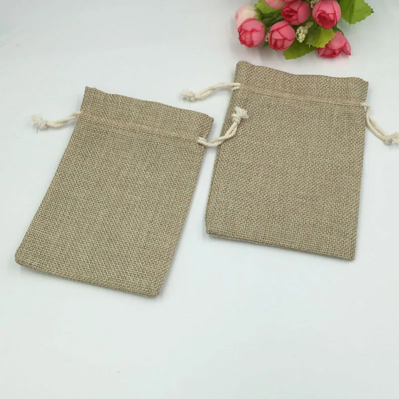 

10*14cm 10pcs Vintage Natural Burlap Hessia Gift Candy Bags Wedding Party Christmas Favor Gift Pouch Jute Drawstring Bag
