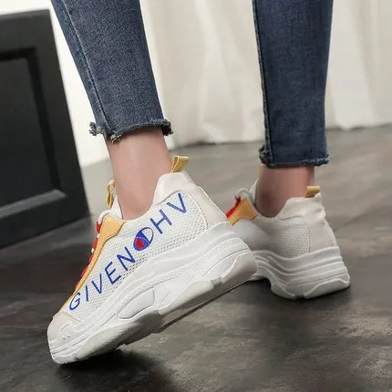 2018 Летний Новый толстой подошве дышащая повседневная обувь Корейская версия