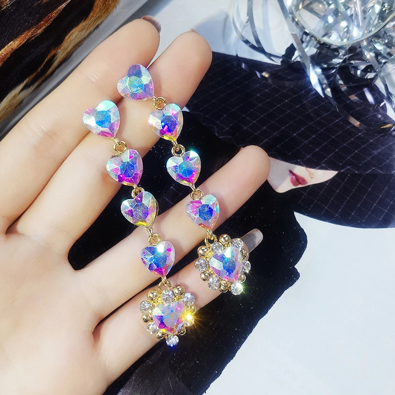 Очаровательные милые длинные серьги подвески с кристаллами и красным любовным