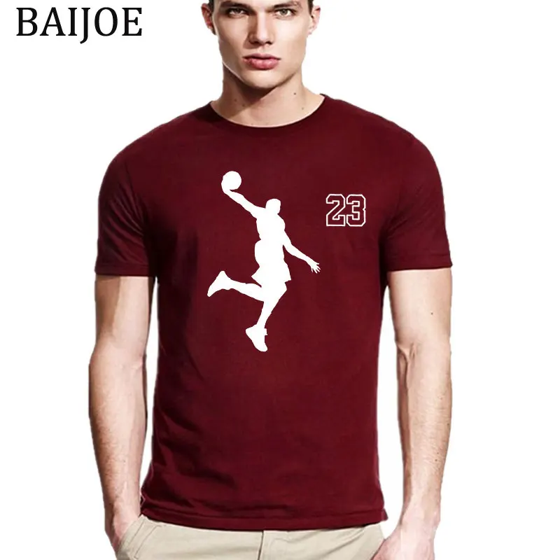 Мужская хлопковая футболка с коротким рукавом круглым вырезом и графическим