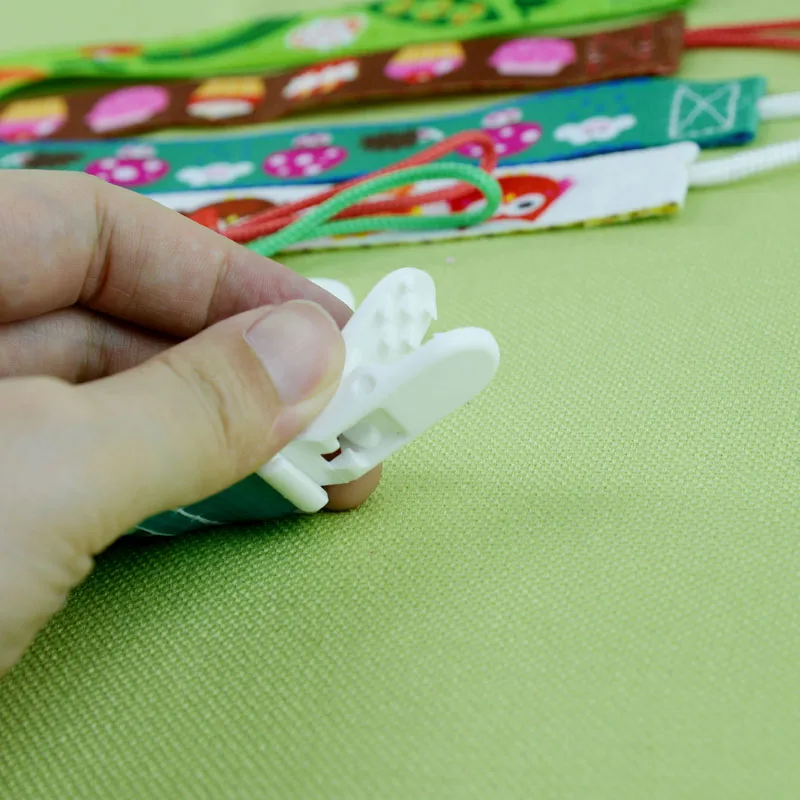 Забавные соски пустышки клип цепи младенческой ребенок приятные Плюшевые