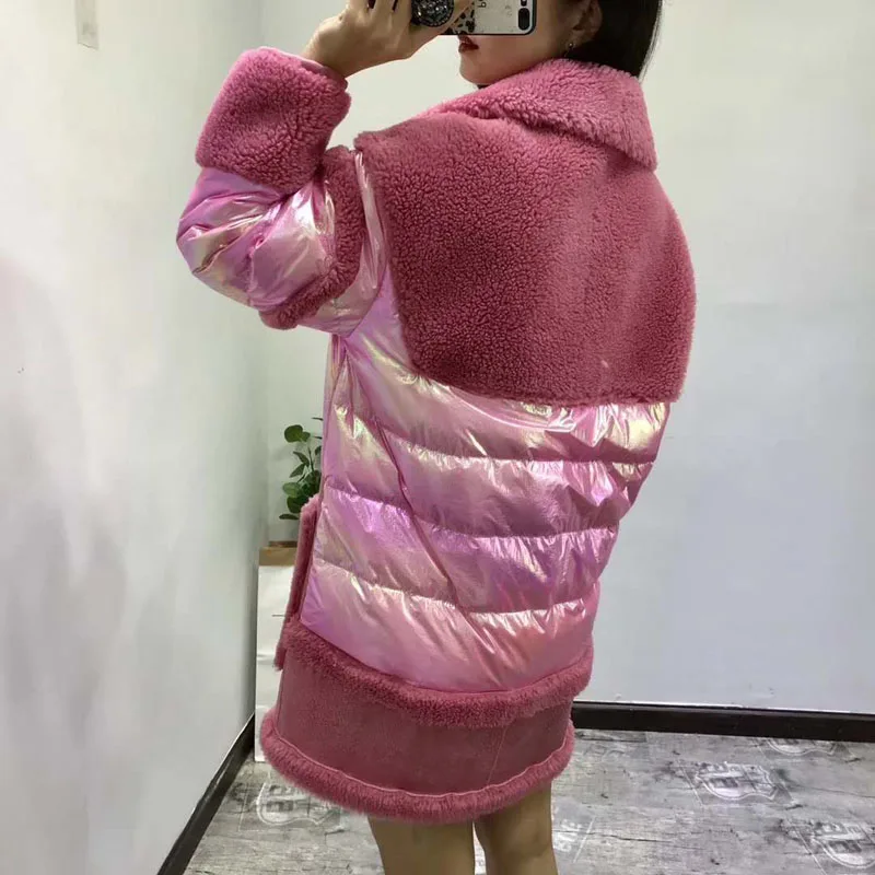 Модное роскошное пальто с овечьим мехом, новинка, Женская Зимняя шерстяная куртка, мотоциклетная Меховая куртка, пэтчворк, 90% белый утиный пух, длинная куртка