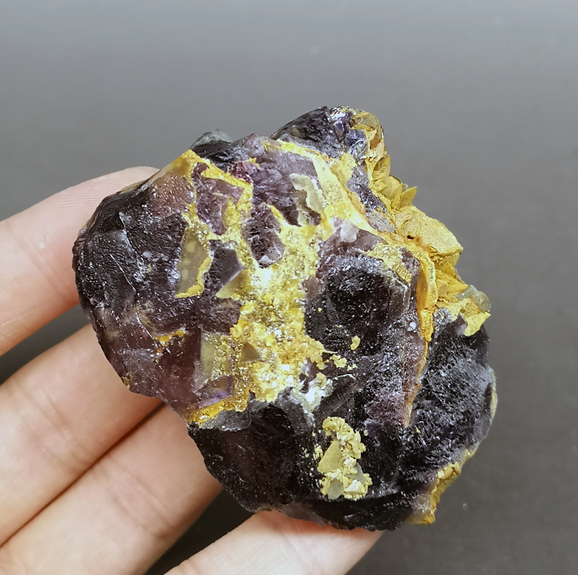 112g Natural Fluorite mineral crystal specimen stone and healing from China | Дом и сад