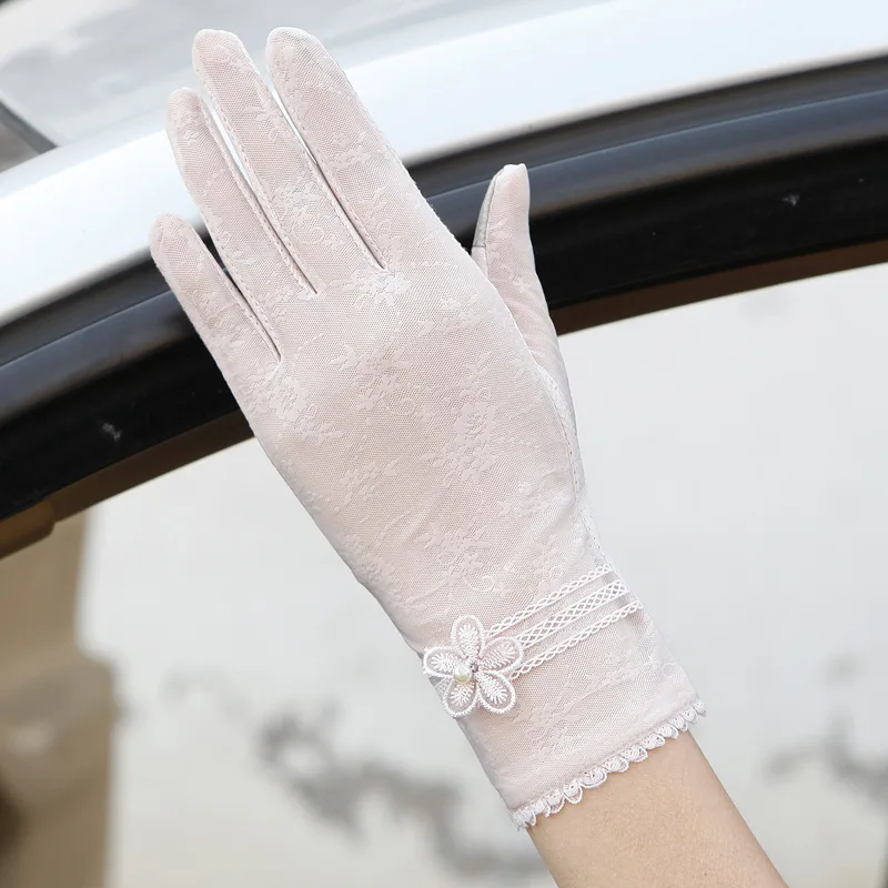 Beige Сексуальные весенние летние женские осенние короткие солнцезащитные перчатки с УФ-защитой от солнца, модные шелковые кружевные перчатки для вождения, тонкие перчатки для сенсорного экрана G06F - Цвет: Beige
