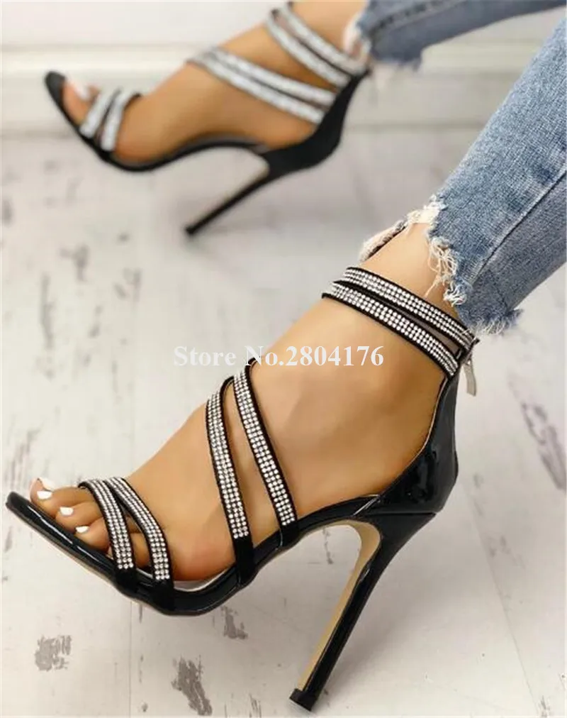Женские очаровательные шикарные босоножки на шпильках со стразами и ремешками