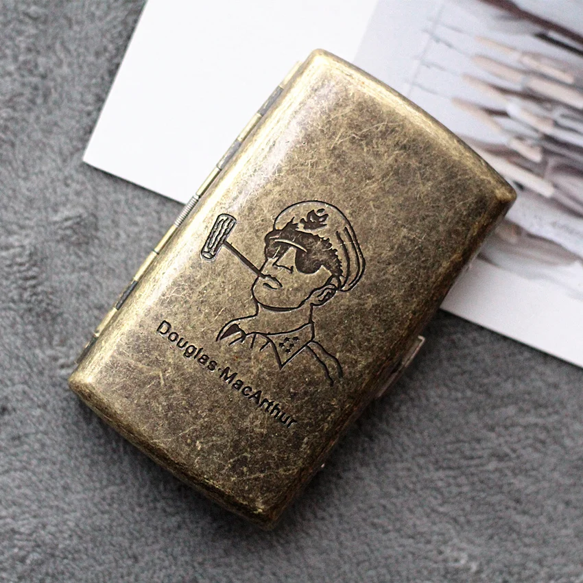 Ретро металлический портсигар общий Дуглас Макартур чехол ультра-тонкий