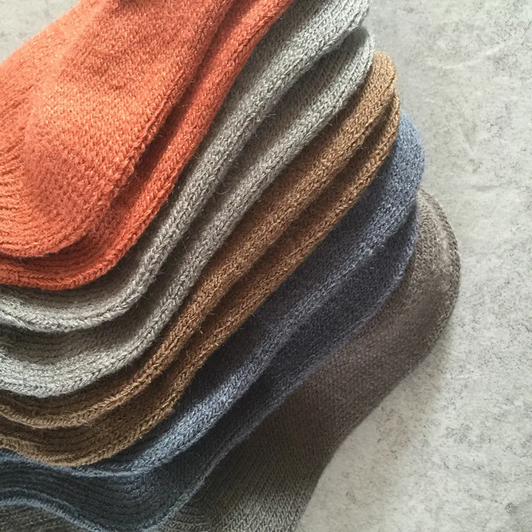 Зимние плотные теплые хлопковые носки в винтажном стиле для малышей однотонные