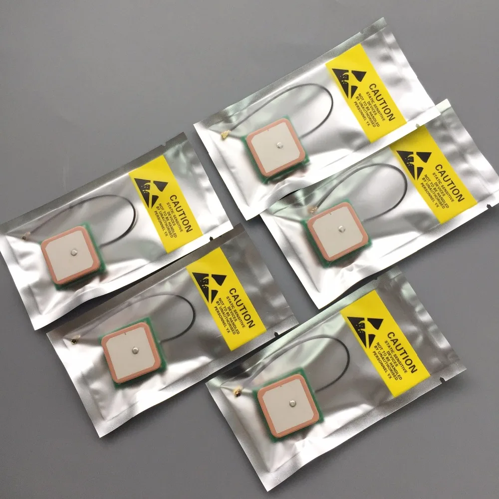 5 шт. 28 дБ с высоким коэффициентом усиления GNSS GPS антенна керамический патч