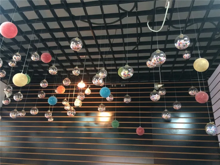 

20pcs 10cm Clear Candy boxes Romantic Design Christmas Decorations Ball Transparent Can Open Plastic Christmas Bauble Ornament