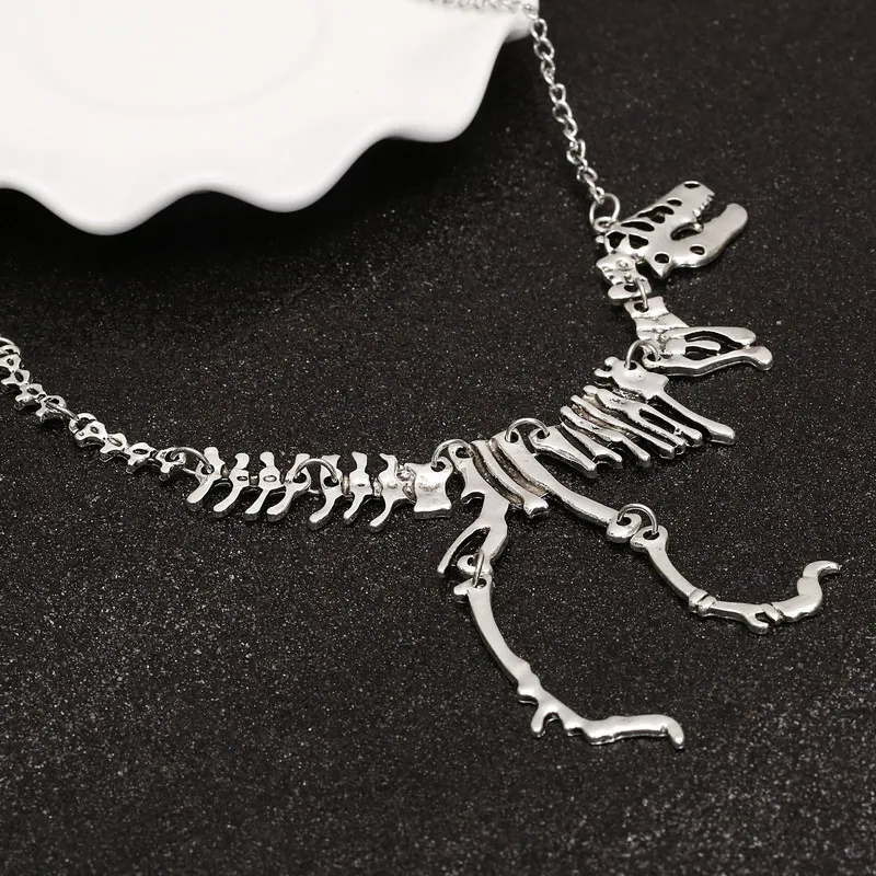 Sexy Long Gothic Tyrannosaurus Rex Skeleton Dinosaur Pendant Charm Necklace Dragon Bone Alloy Collares Jewelry