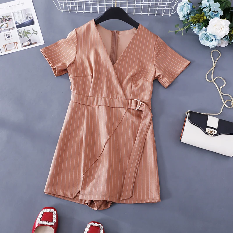 Женский комбинезон ALPHALMODA с v-образным вырезом и высокой талией асимметричный